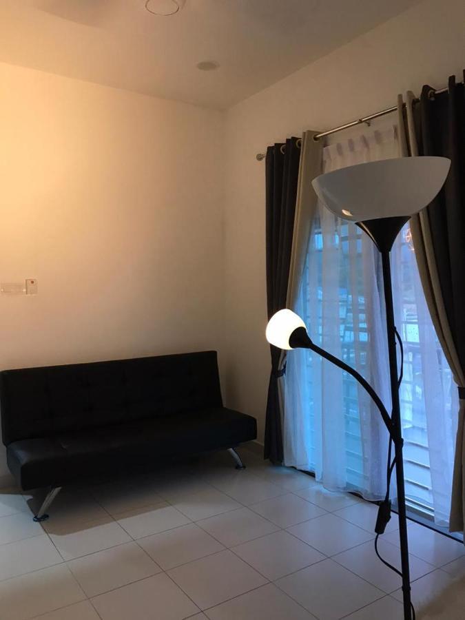 Baituljannah Homestay באטו פאהאט מראה חיצוני תמונה