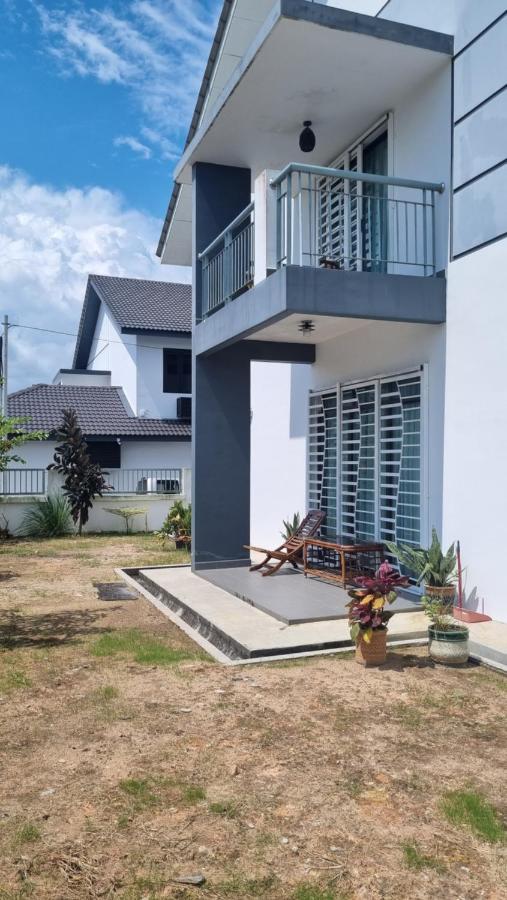 Baituljannah Homestay באטו פאהאט מראה חיצוני תמונה