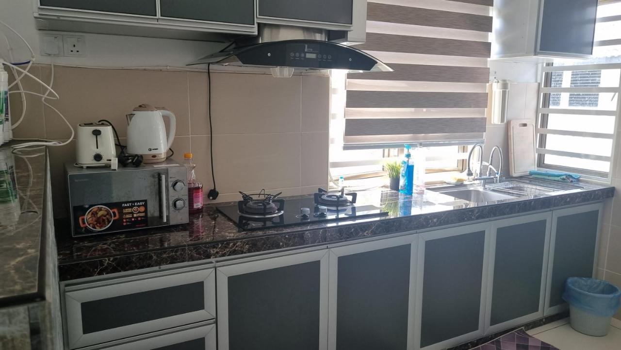 Baituljannah Homestay באטו פאהאט מראה חיצוני תמונה